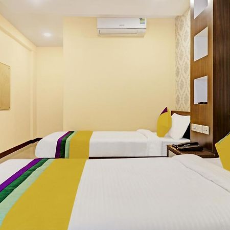Itsy Hotels Sapphire Residency Manjeri Buitenkant foto