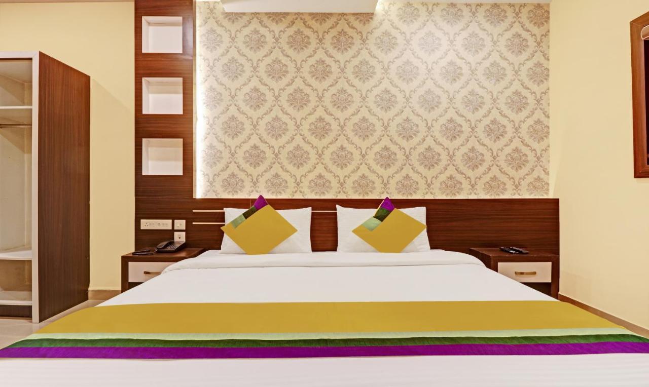 Itsy Hotels Sapphire Residency Manjeri Buitenkant foto