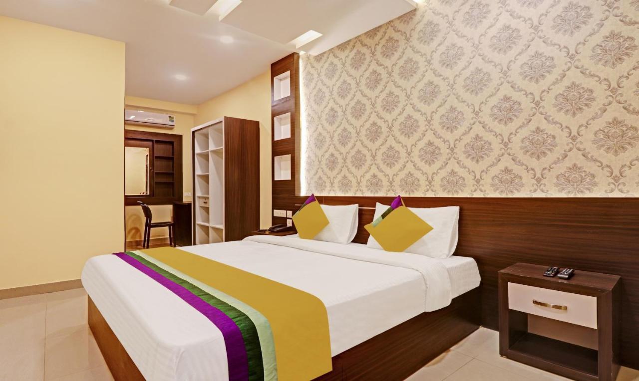 Itsy Hotels Sapphire Residency Manjeri Buitenkant foto